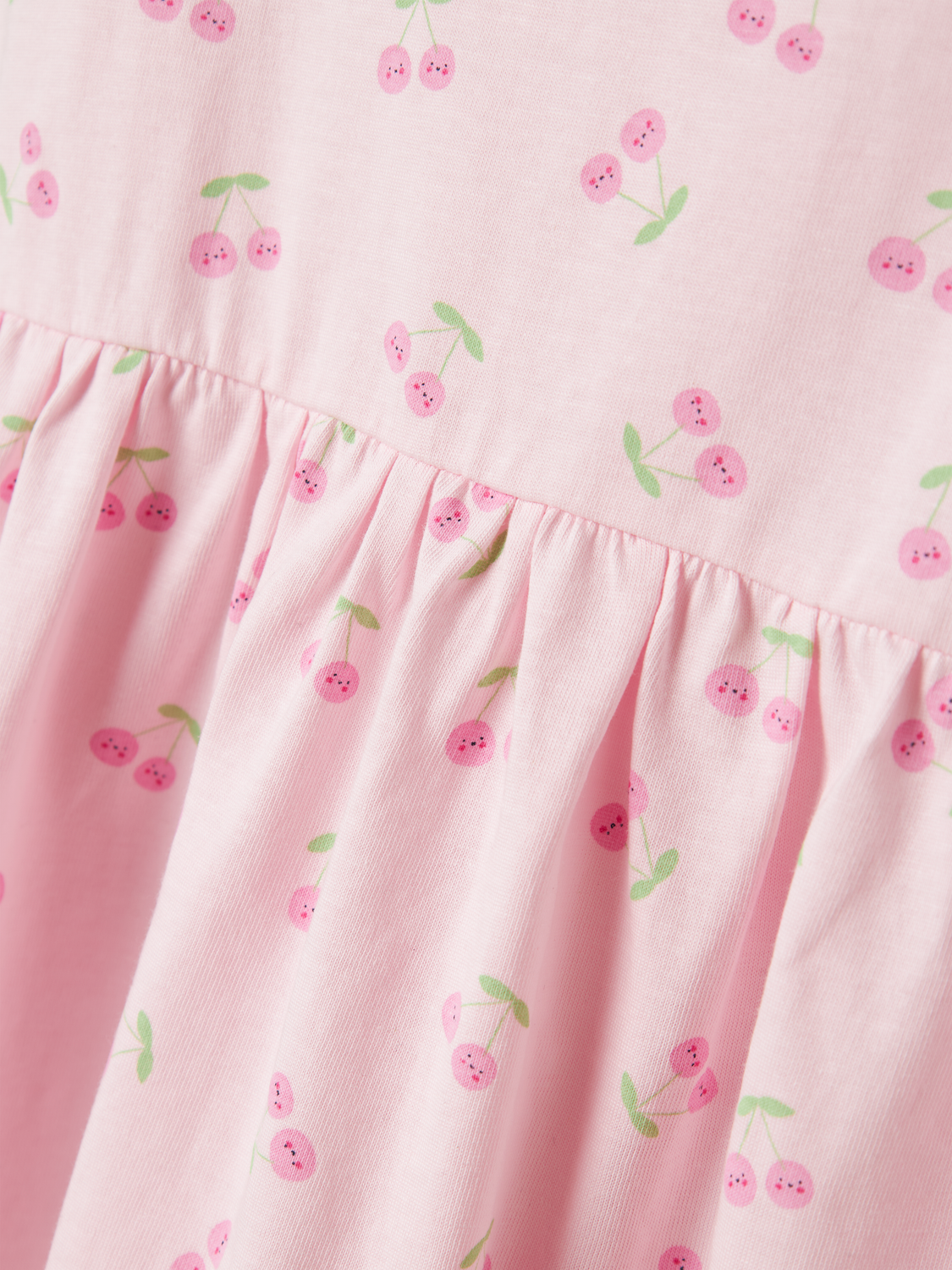 model_shot-front_full